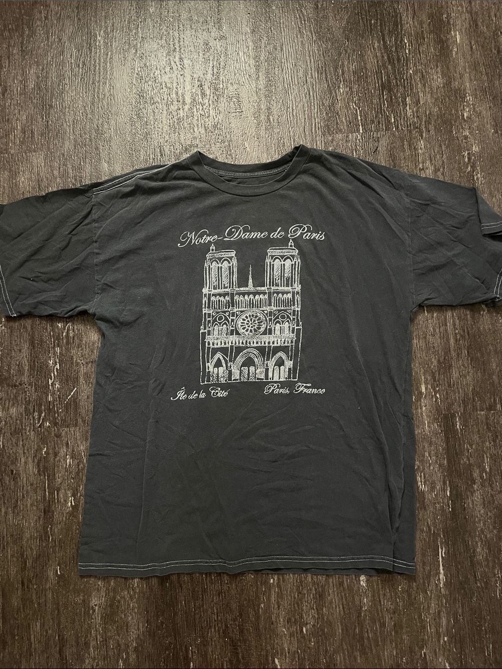 Notre-Dame de Paris Graphic Tee - Black